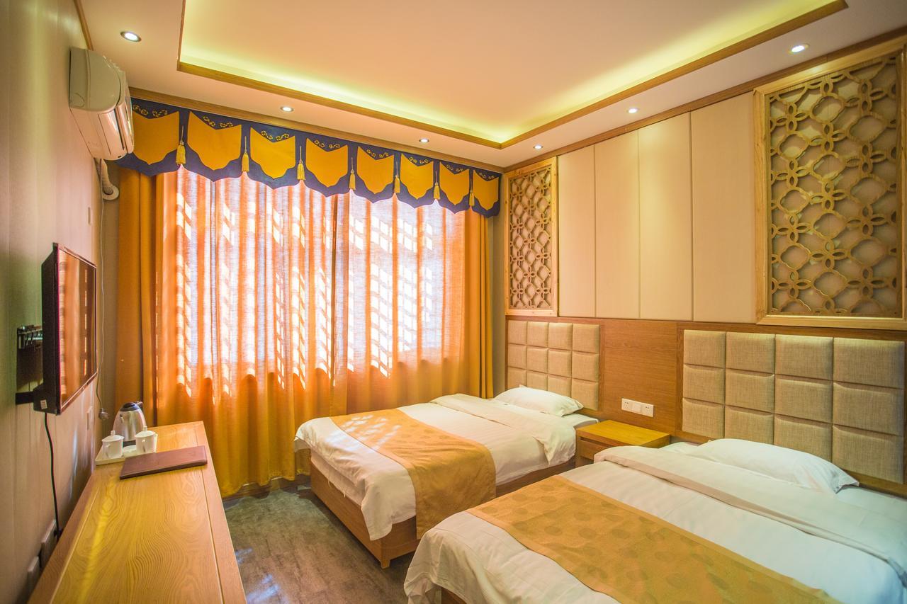 Songyang Dengfeng Shaolin Tourist Resort מראה חיצוני תמונה