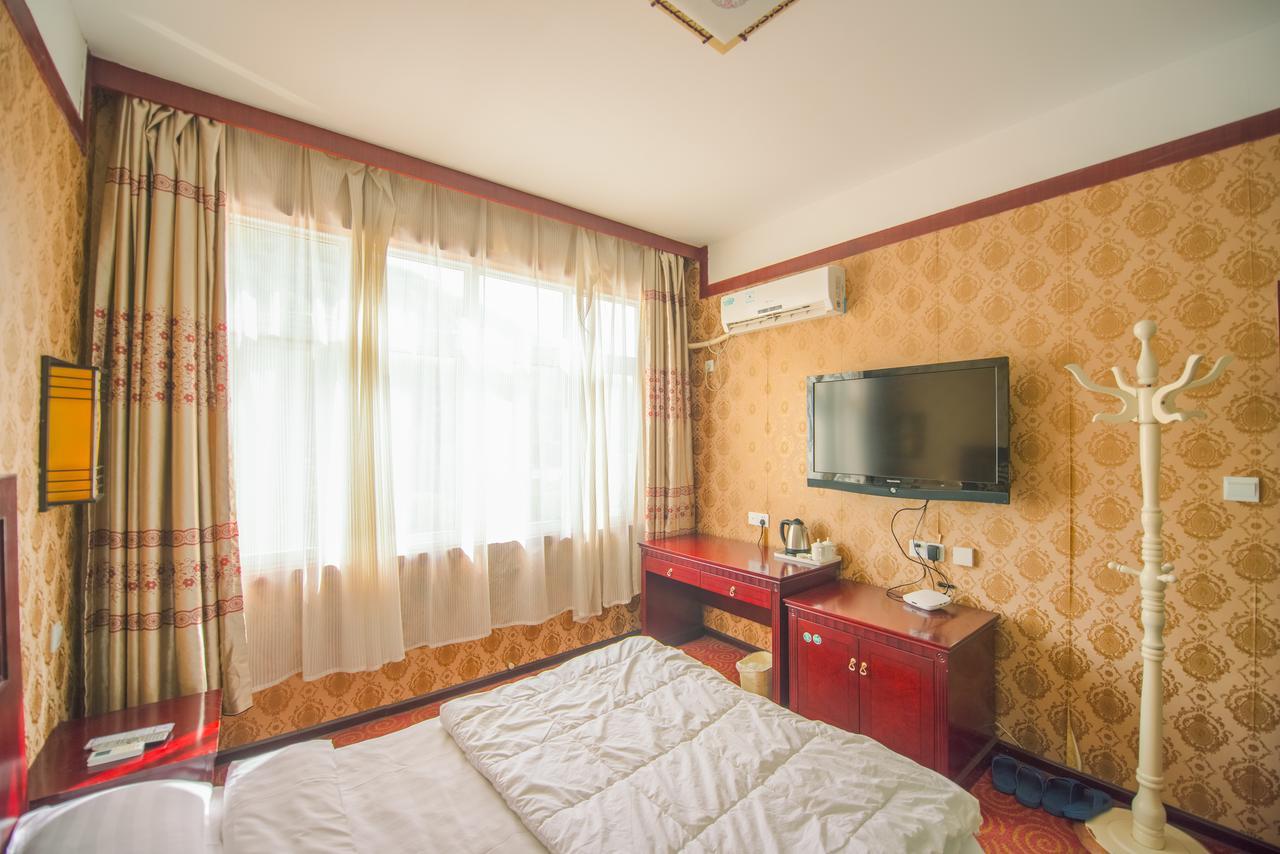 Songyang Dengfeng Shaolin Tourist Resort מראה חיצוני תמונה